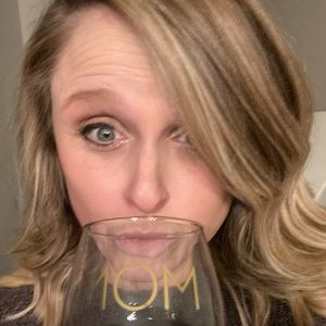 Meet your Posher, Calla